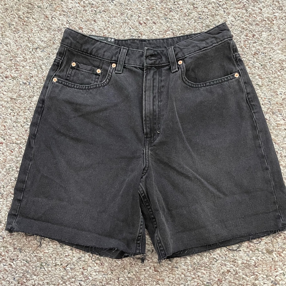 Black Bermuda jean shorts
